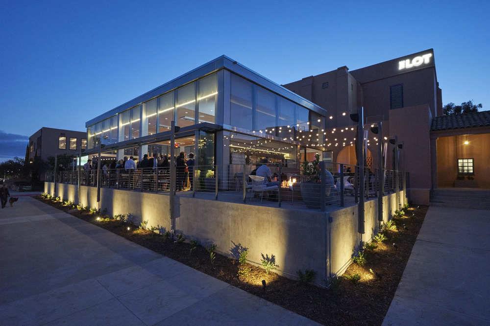 Courtyard San Diego Airport/Liberty Station Exterior photo